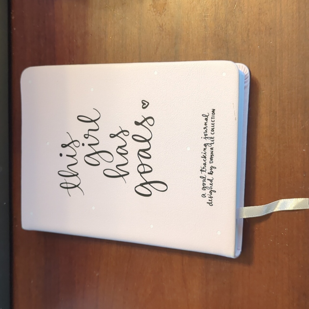 NWOT Cute Pink This Girl Has Goals Journal